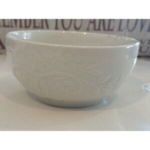 Pfaltzgraff Willa Embossed White Bowls Set of 2 | 5.5”
